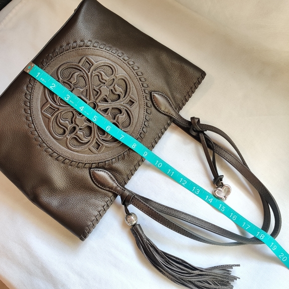 Brighton Leather Gabriella Medallion Tote Bag Retired Design Rare Pewter - Picture 5 of 10